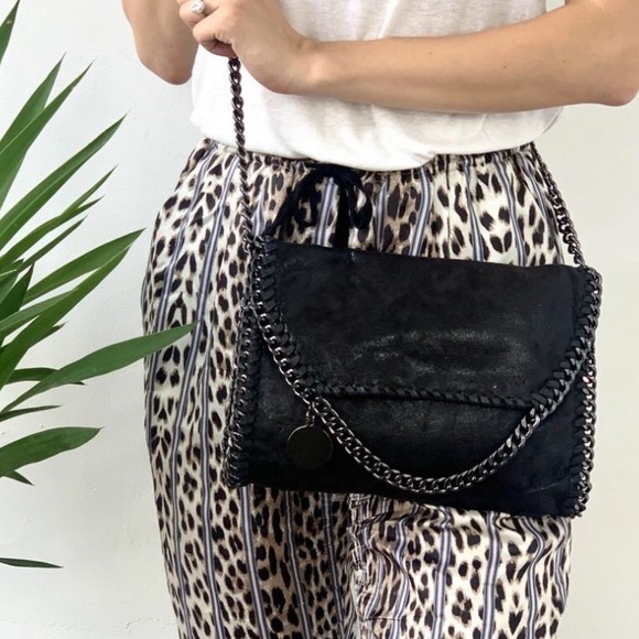 The Vegan Wearhouse Handbags - NWOT The Vegan Wearhouse Black Cross-Body Bag